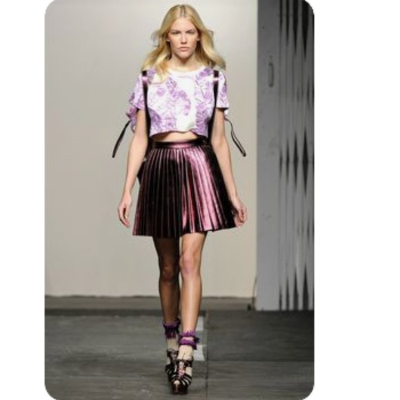 Funky Wearable Art Iridescent Hi Waist Full Skirt Fully lined Size 8 - EUC! - Picture 7 of 16